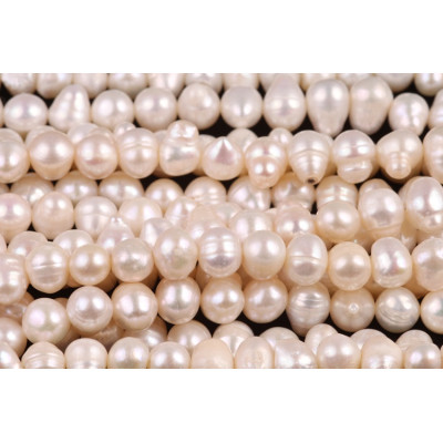 Sladkovodní perly č.3 (7x6mm)