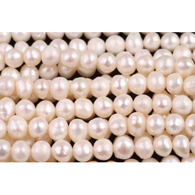 Sladkovodní perly č.4 (7x6mm)
