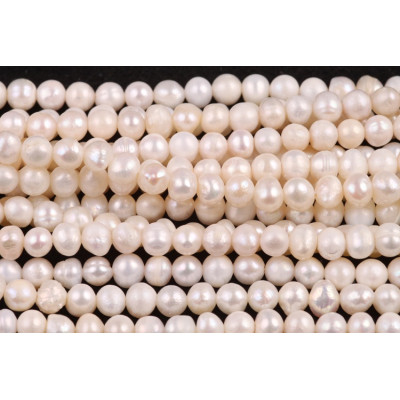 Sladkovodní perly č.6 (5x4mm)