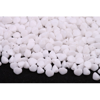 Korálky pohanka 5345 (5x5 mm)