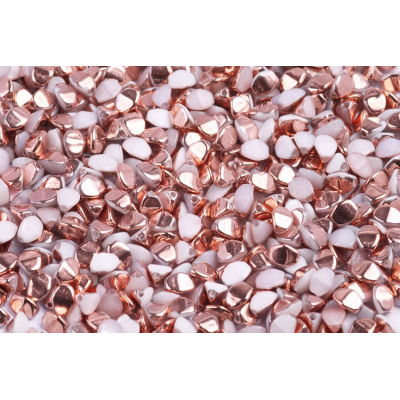 Korálky pohanka 139 (5x5 mm)