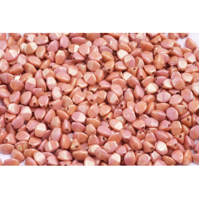 Korálky pohanka 141 (5x5 mm)