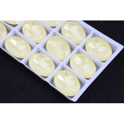 Skleněný šaton 20x30mm - č.499