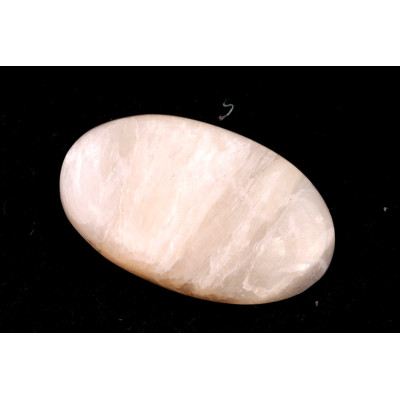 Kabošon Fire Scolecite č.2631 (37x23x7mm)