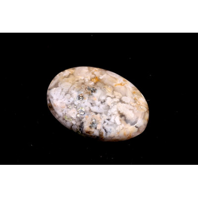 Kabošon White Feather Agate č.3499 (28x20x5mm)