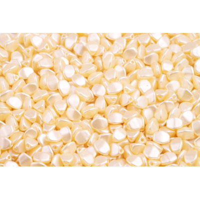 Pinch  c. 125 PASTEL CREAM