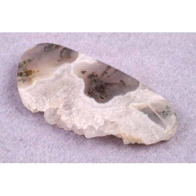 Kabošon Moss Druzy Quartz č.5619 (52x25x6mm)