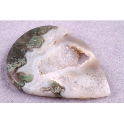 Kabošon Moss Druzy Quartz č.5626 (54x40x6mm)