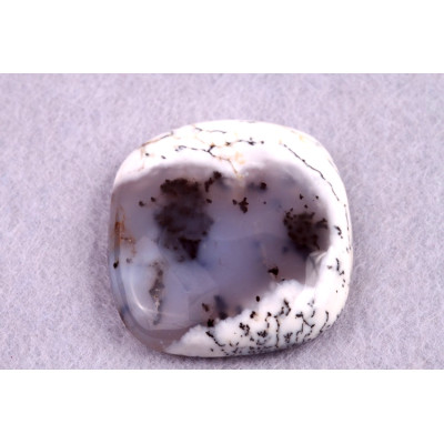 Kabošon Dendrite Opal č.853 (33x30x7mm)