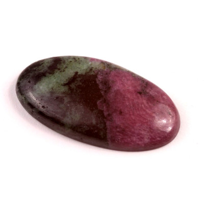 Kabošon Ruby Zoisite č.635 (42x22x7mm)