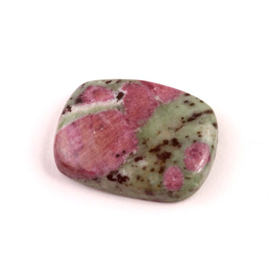 Kabošon Ruby Zoisite č.640 (29x22x6mm)