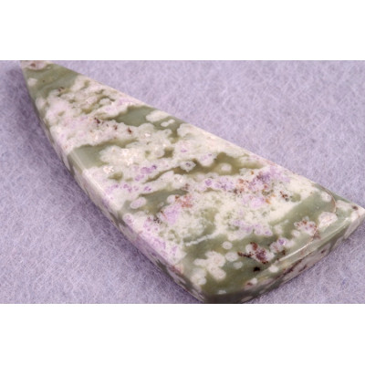 Kabošon Vesuvianite č.6391 (57x24x7mm)