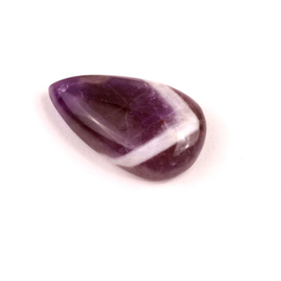 Vrtaný kabošon Ametyst Chevron č.V50 (30x18x8mm)