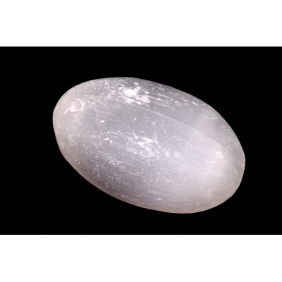 Vrtaný kabošon Selenite č.V106 (35x23x8mm)