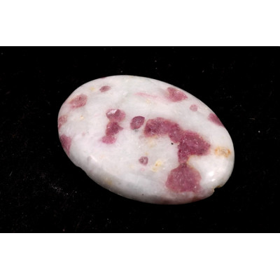 Kabošon Růžový Turmalín č.7367 (35x25x7mm)