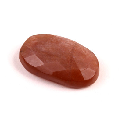 Kabošon Broušený Sunstone č.7767 (35x20x9mm)