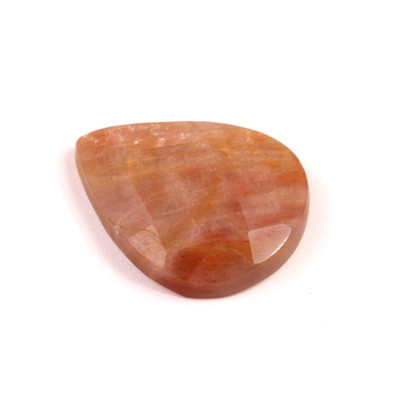 Kabošon Broušený Sunstone č.7772 (31x25x7mm)