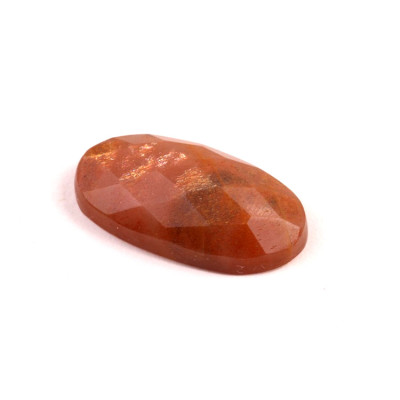 Kabošon Broušený Sunstone č.7785 (30x16x7mm)