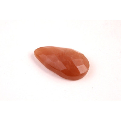 Kabošon Broušený Sunstone č.7786 (24x13x6mm)