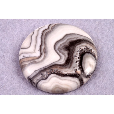 Kabošon Grey Crazy Lace č.7900 (31x6mm)