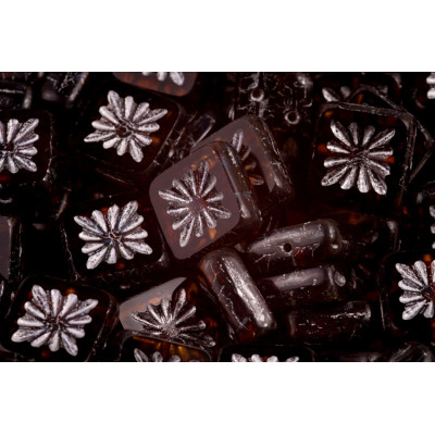 Ploškované čtverečky kiwi 10 mm č. 57