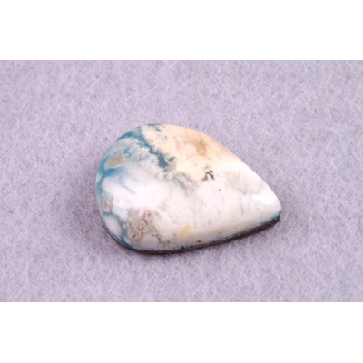 Kabošon Feather Opal č.8107 (25x18x8mm)