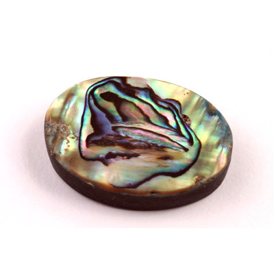 Kabošon  Přírodní Perleť na umělém onyxu č.6521 (30x21x7mm)