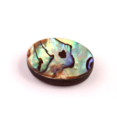 Kabošon  Přírodní Perleť na umělém onyxu č.6523 (27x19x8mm)