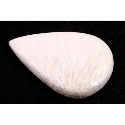 Kabošon White Scolecite č.8497 (41x29x6mm)