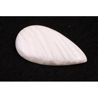 Kabošon White Scolecite č.8511 (37x21x5mm)
