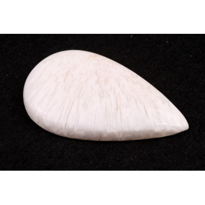 Kabošon White Scolecite č.8513 (39x23x6mm)