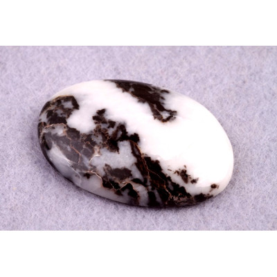 Kabošon Buffalo Jasper č.1902 (35x24x6mm)