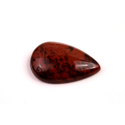 Kabošon Red Obsidián č.8780 (26x17x6mm)