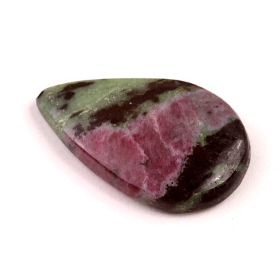 Kabošon Ruby Zoisite č.648 (35x22x6mm)