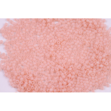 TOHO Round 11/0  N. 75 Trans-Rainbow-Frosted Rosaline